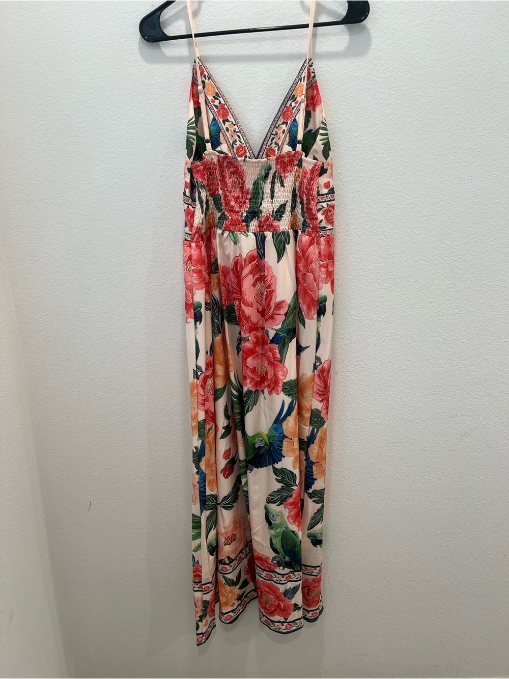 Floral V-Neck Maxi Dress with Parrot Print -by Sunday Up Size L - Picture 3 of 4